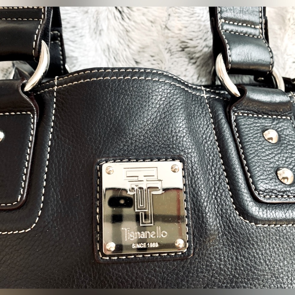 TIGNANELLO GORGEOUS BLACK PEBBLE LEATHER DESIGNER HANDBAG BOLD SILVER HARDWARE
